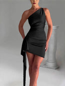 Elegant Satin Off-Shoulder Dress – Sexy & Sophisticated